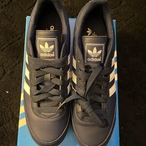 Adidas Men's Navy Sneakers